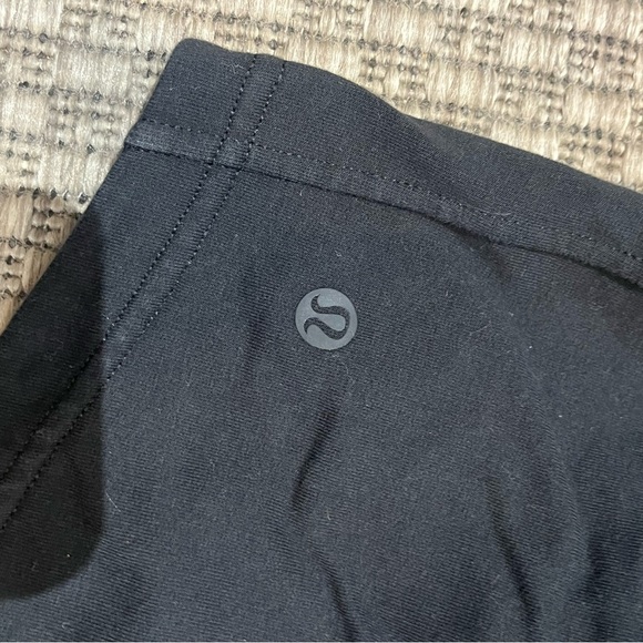 lululemon athletica Navy Athletic Shorts - Picture 3 of 3